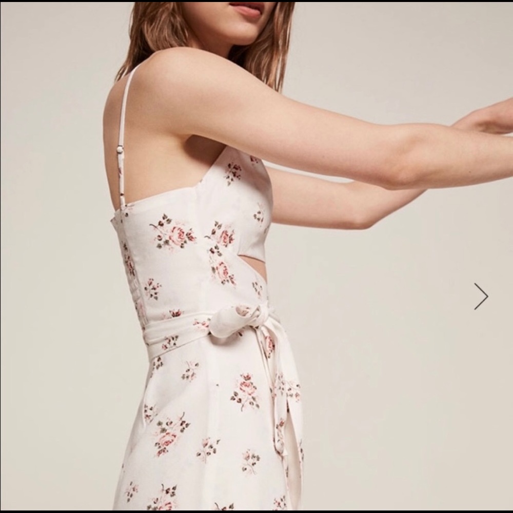 SOLD!!!! Reformation Playa Mini Cutout Wrap Dress Size 0 - Picture 2 of 9